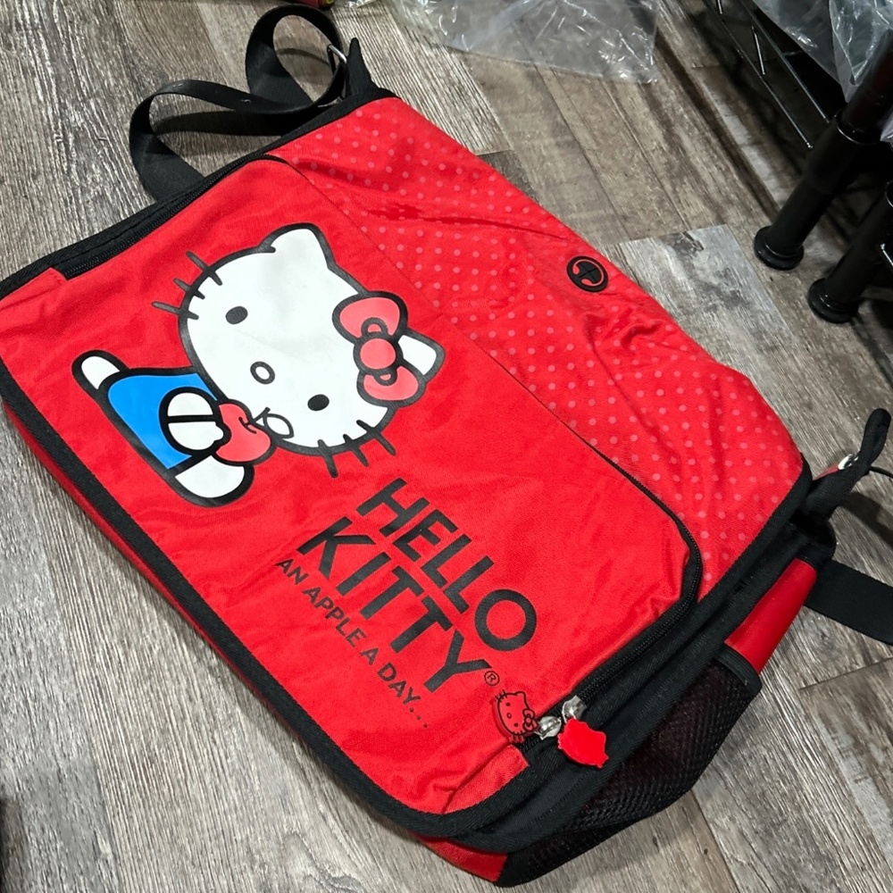 Hello Kitty Messenger Style Laptop Case